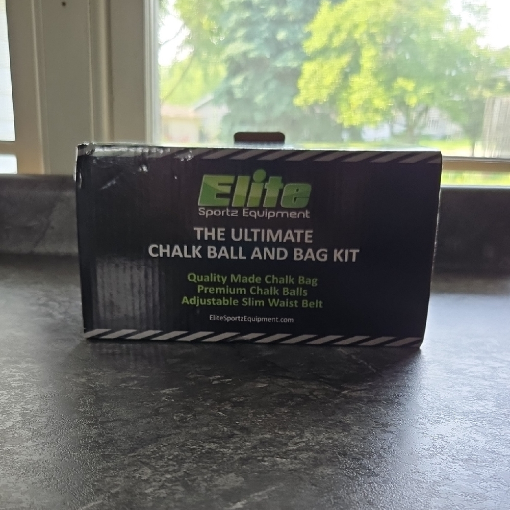 Elite Sportz Chalk Ball and Bag Kit